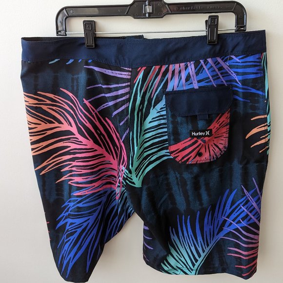 Hurley Men's Swim Shorts Size 34 - Picture 2 of 2